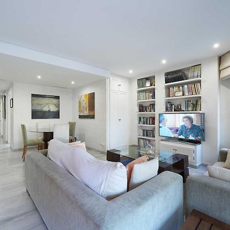 1104 First Line Beach Apartment Golden Beach Pool Marbella Bagian luar foto