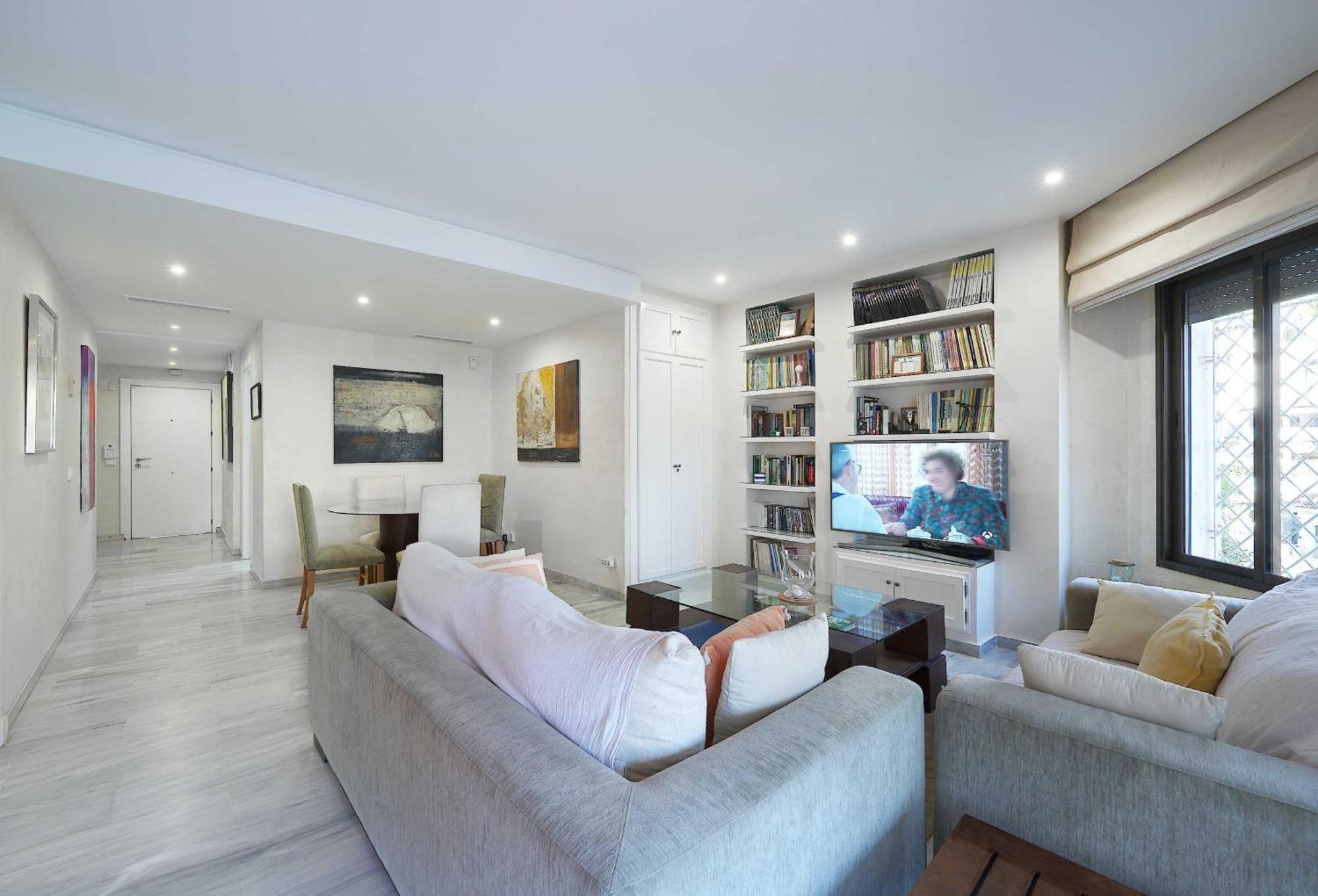 1104 First Line Beach Apartment Golden Beach Pool Marbella Bagian luar foto